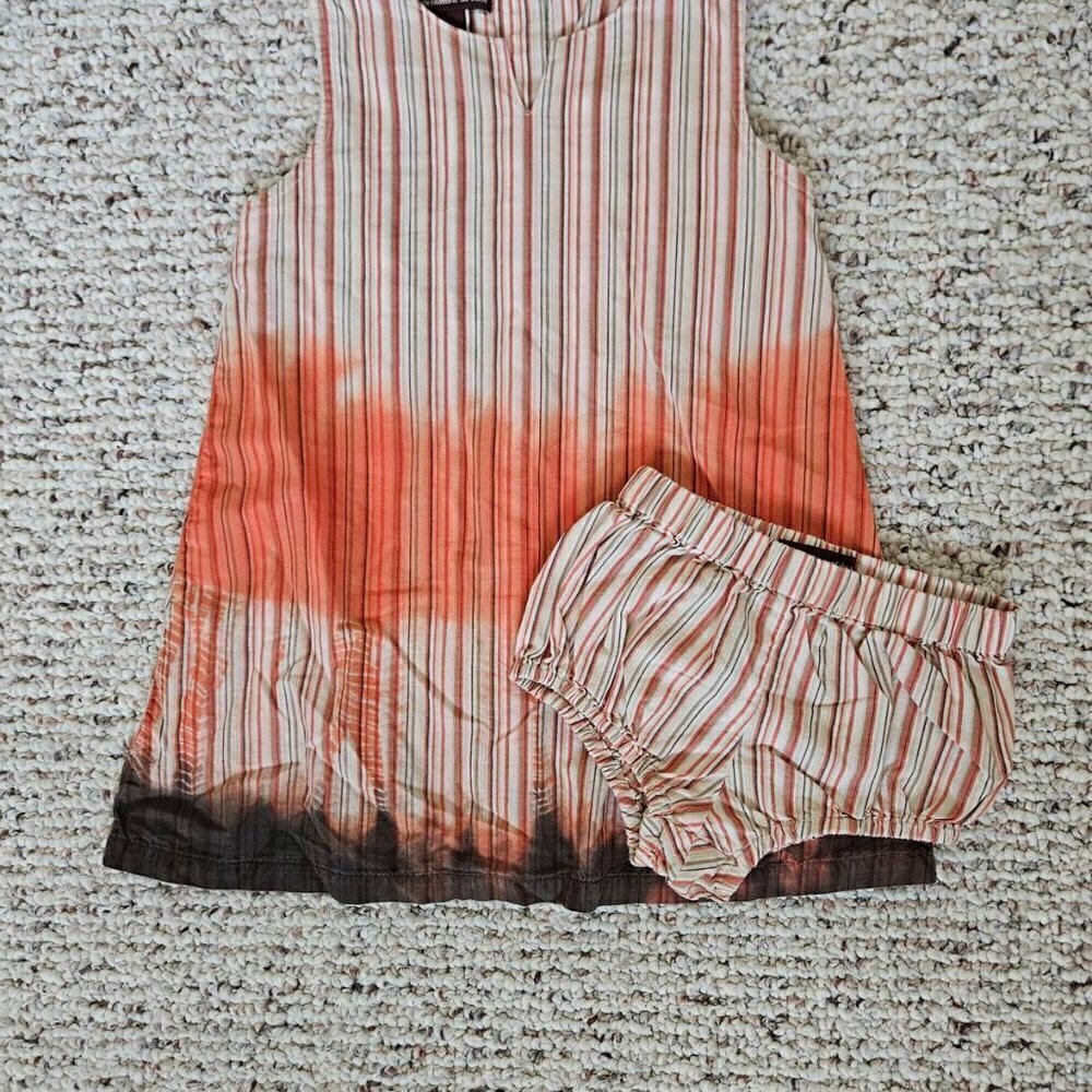 NWOT for little citizens of the world Size L toddler dress with bloomers